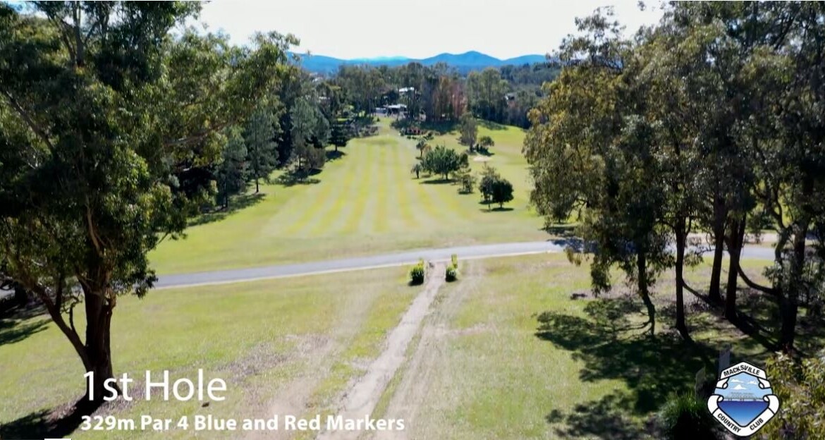 1st Hole